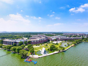 Tongli Lake View Hotel